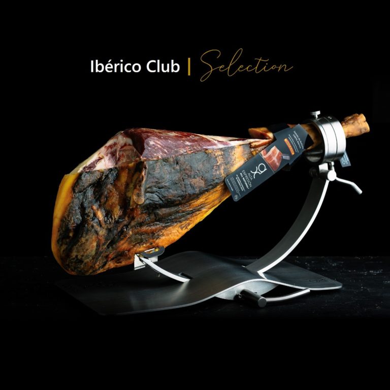 Whole Jamón de Bellota 100% Ibérico + Carving Kit | 16LB